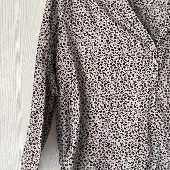 Work Blouse - Picture 2 of 2